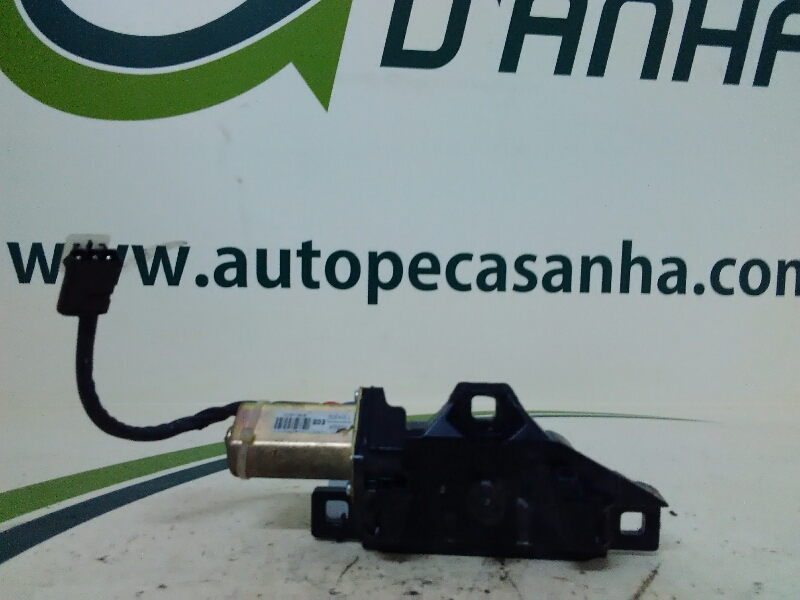 Fecho da Mala BMW - ID S_45127