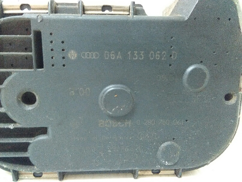 Borboleta de Admissão VOLKSWAGEN GOLF IV (1J1) | 97 - 07 Imagem-3