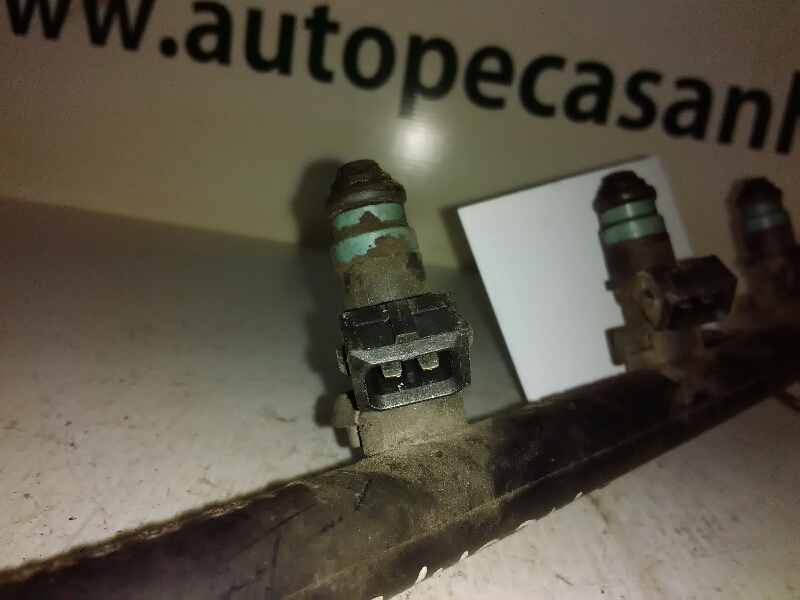 Rampa de Injeção RENAULT MEGANE II (BM0/1_, CM0/1_) | 01 - 12 Imagem-2