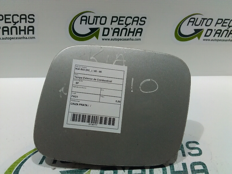 Tampa Exterior de Combustivel KIA - ID S_46776