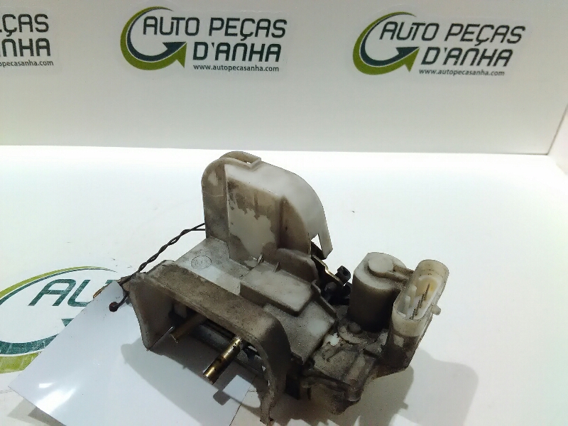 Fecho da Porta Frente Dto FIAT - ID S_47673