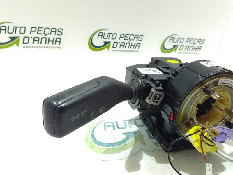 Manipulo Luzes e Piscas AUDI - ID S_47856