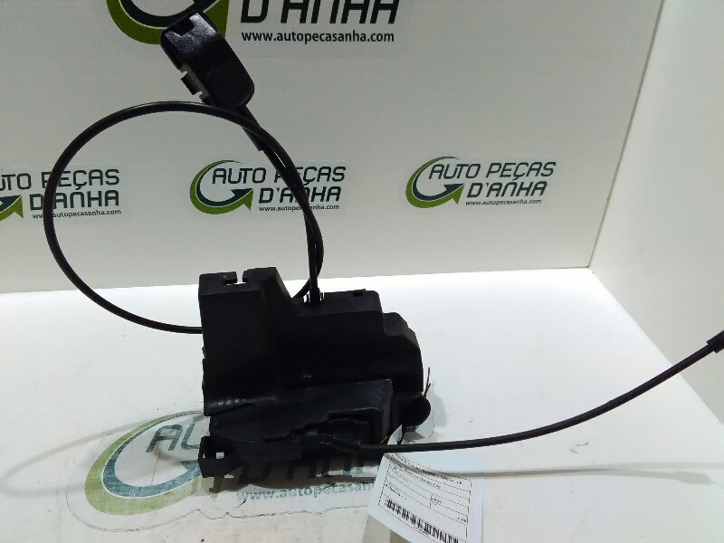 Fecho da Porta Frente Esq RENAULT - ID S_47968