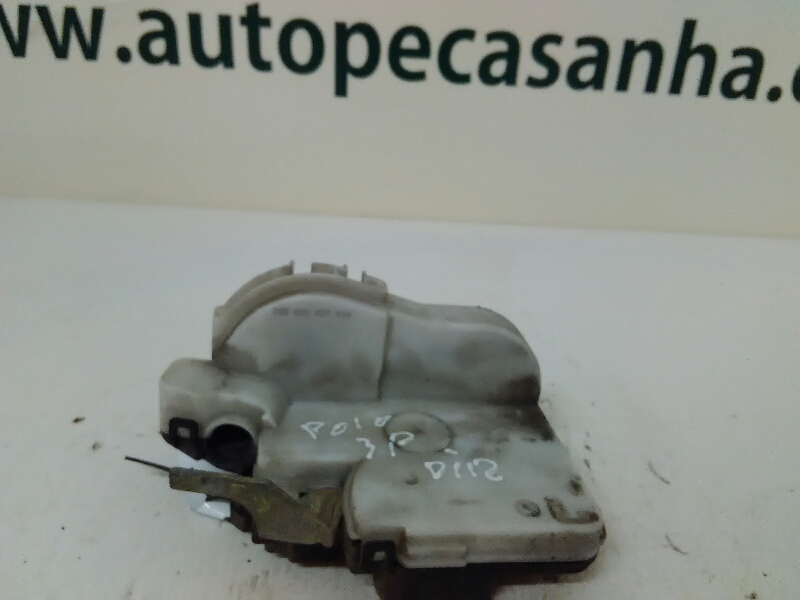 Fecho da Porta Frente Dto VOLKSWAGEN - ID S_48380