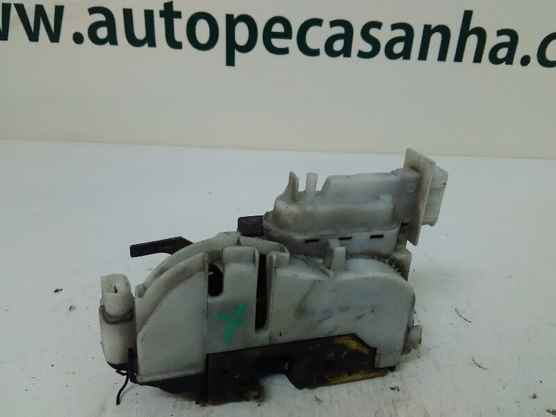 Fecho da Porta Frente Esq VOLKSWAGEN - ID S_48381