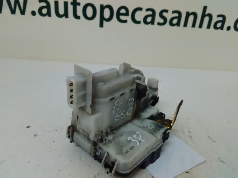 Fecho da Porta Frente Esq VOLKSWAGEN POLO (6N1) | 94 - 99 Imagem-2