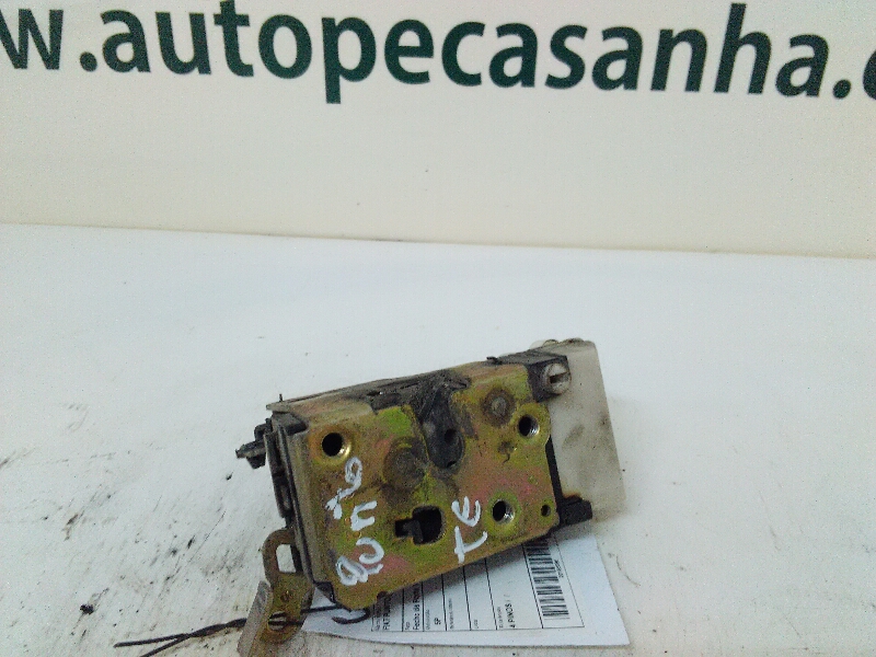 Fecho da Porta Trás Esq FIAT PUNTO (176_) | 93 - 99 Imagem-3