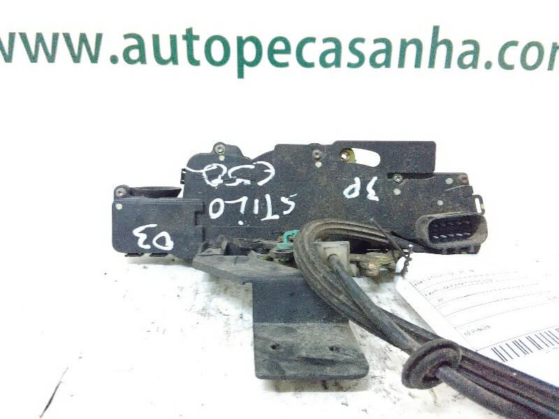 Fecho da Porta Frente Esq FIAT STILO (192_) | 01 - 10 Imagem-1