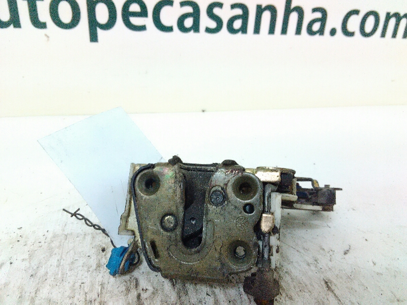 Fecho da Porta Frente Esq NISSAN TERRANO II (R20) | 92 - 07 Imagem-2