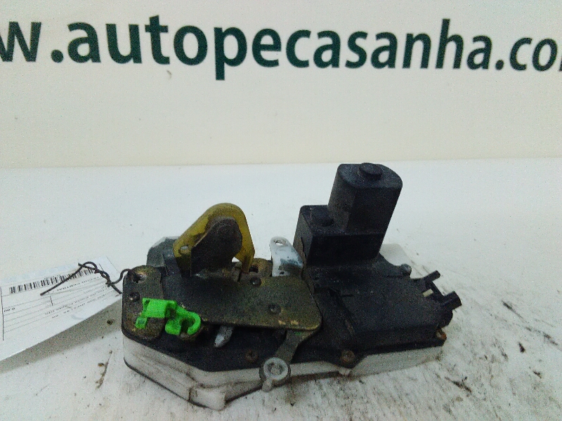 Fecho da Porta Frente Dto ROVER - ID S_49361