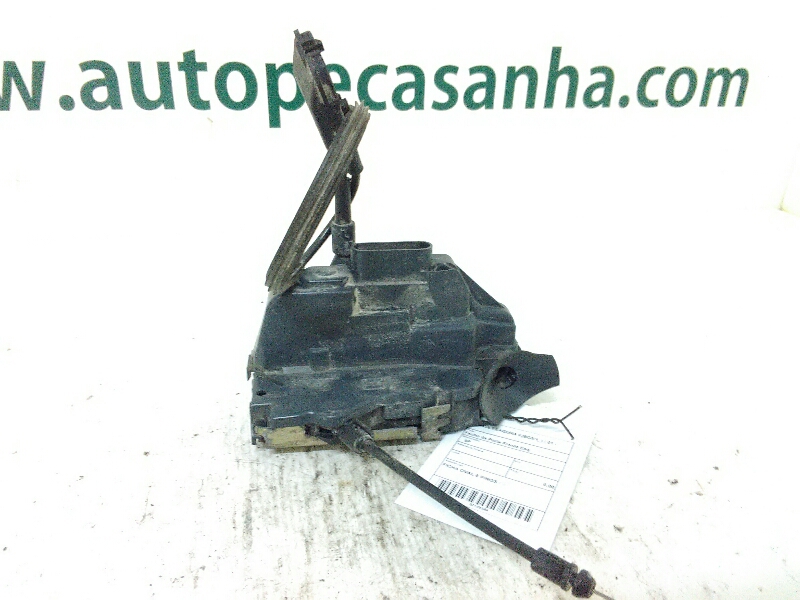 Fecho da Porta Frente Esq RENAULT - ID S_49363