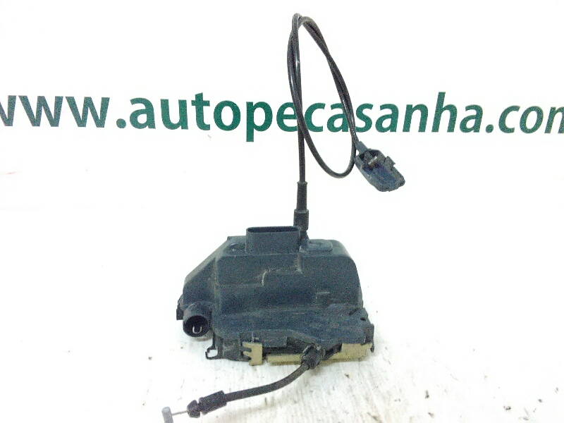 Fecho da Porta Frente Dto RENAULT - ID S_49374