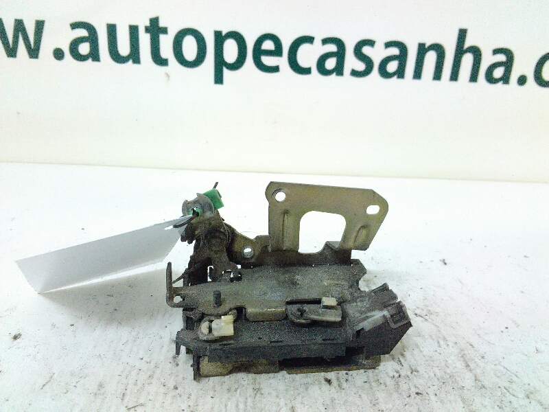 Fecho da Porta Frente Dto RENAULT - ID S_49436