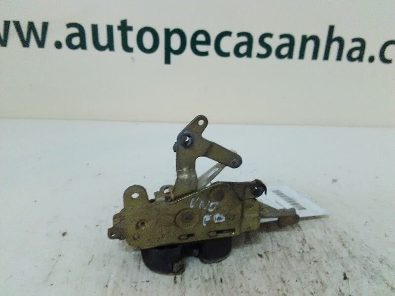 Fecho da Porta Frente Dto FIAT - ID S_49440