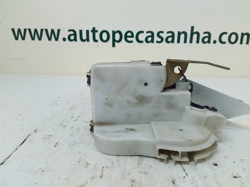 Fecho da Porta Frente Dto VOLKSWAGEN CADDY II Caixa (9K9A) | 95 - 04 Imagem-1