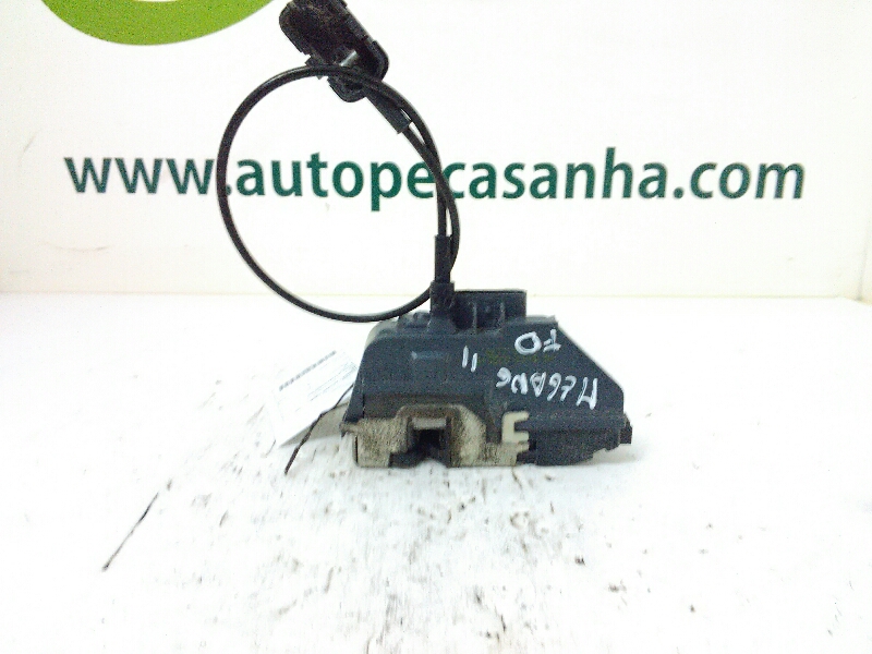 Fecho da Porta Frente Dto RENAULT - ID S_49473