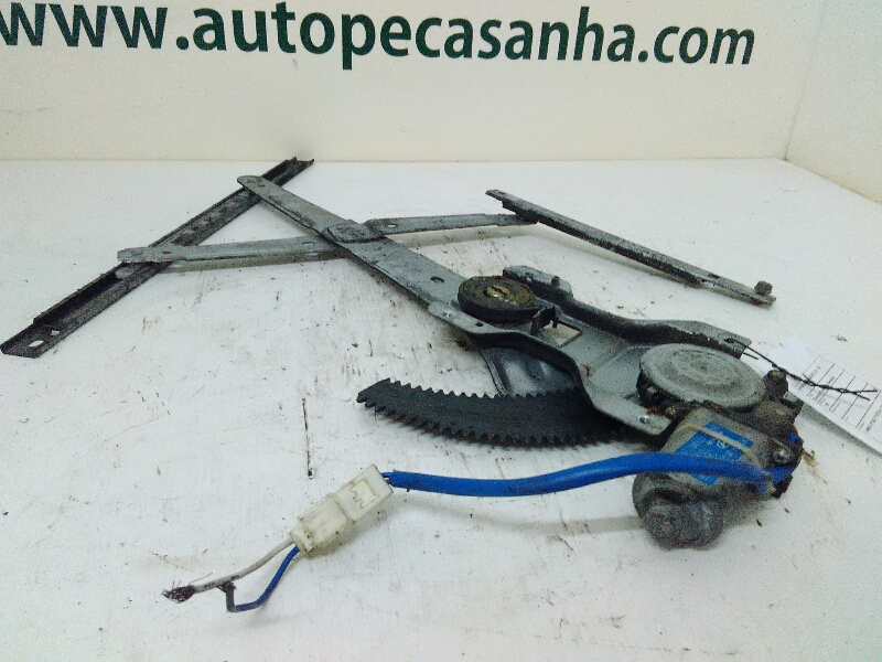 Elevador Frente Dto Electrico HYUNDAI MATRIX (FC) | 01 - 10 Imagem-1