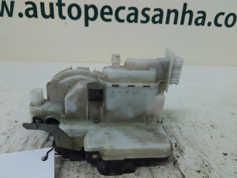 Fecho da Porta Frente Dto VOLKSWAGEN - ID S_49679