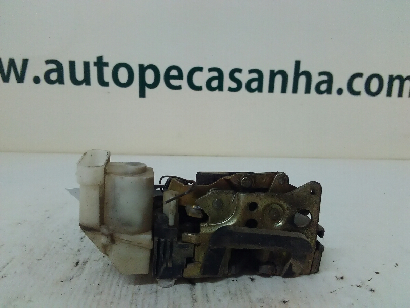 Fecho da Porta Trás Dto FIAT - ID S_49717