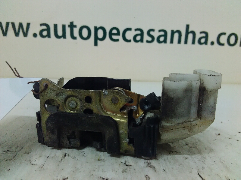 Fecho da Porta Trás Esq FIAT PUNTO (188_) | 99 - 12 Imagem-1