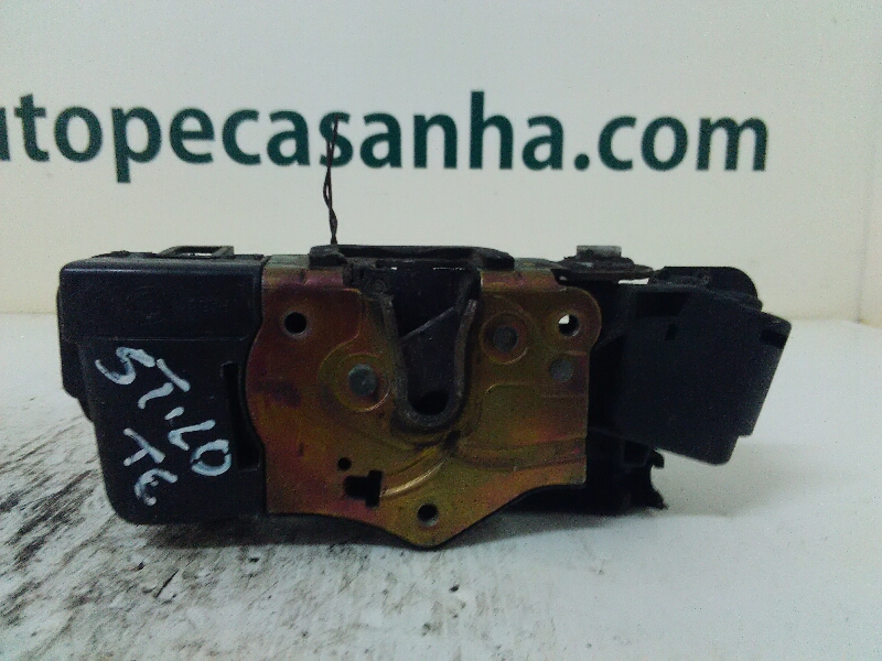 Fecho da Porta Trás Esq FIAT STILO (192_) | 01 - 10 Imagem-2