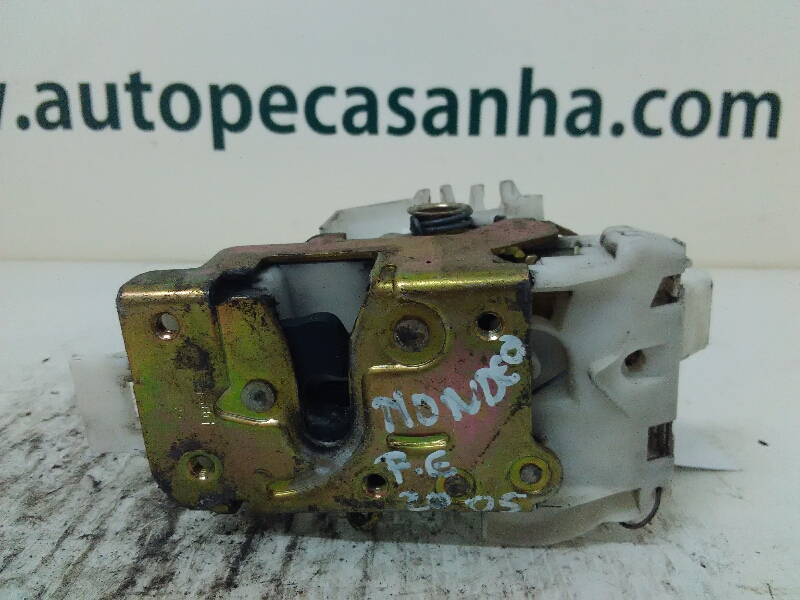 Fecho da Porta Frente Esq FORD MONDEO III (B5Y) | 00 - 07 Imagem-3