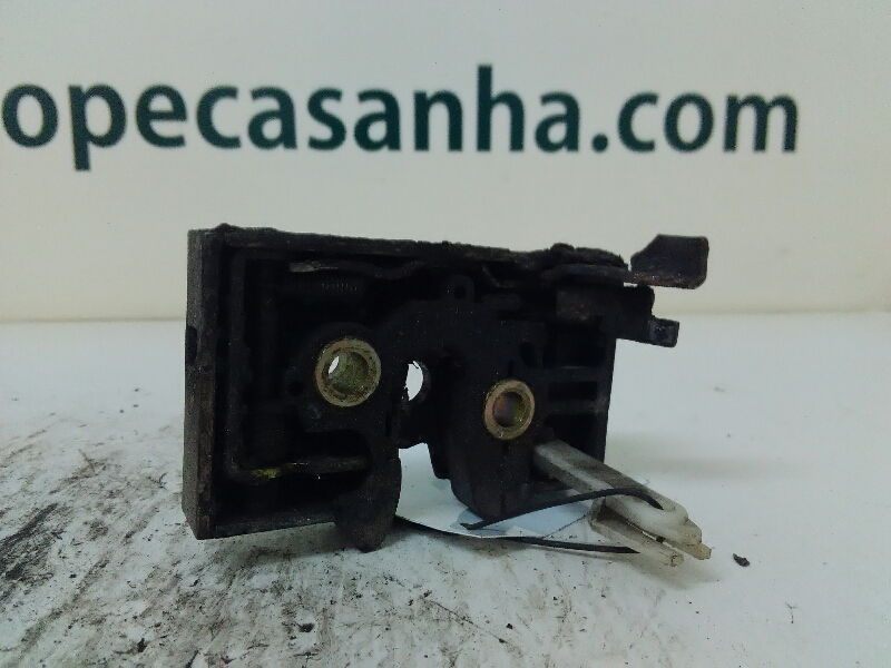 Fecho da Porta Frente Dto VOLKSWAGEN GOLF II (19E, 1G1) | 83 - 92 Imagem-1