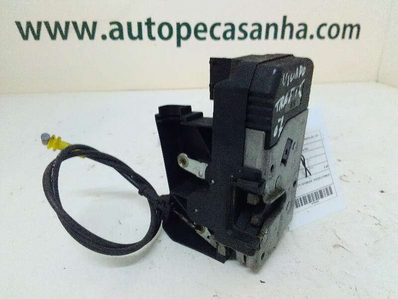 Fecho da Porta Frente Dto RENAULT TRAFIC II Autocarro (JL) | 01 -  Imagem-1