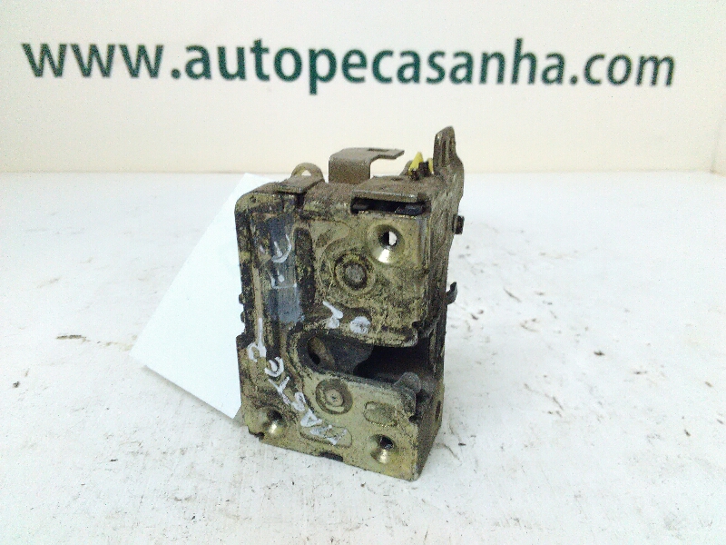 Fecho da Porta Frente Esq RENAULT - ID S_50247