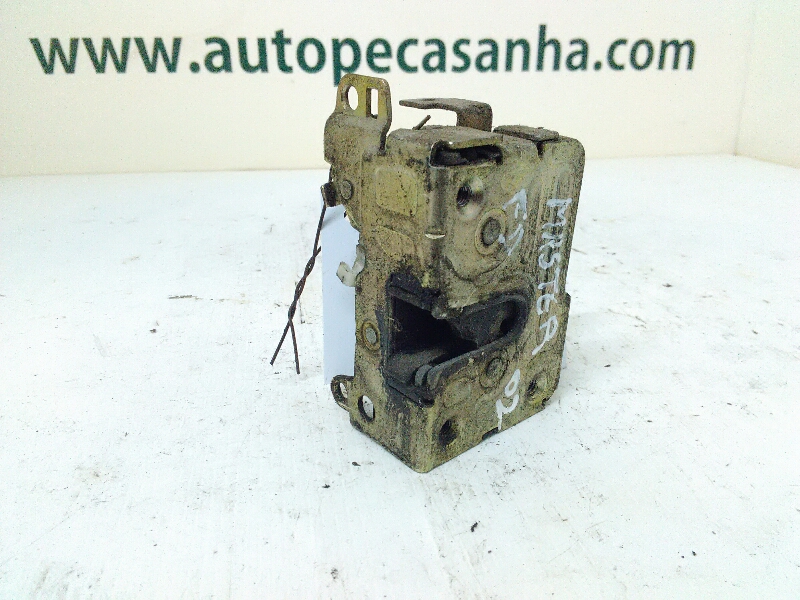 Fecho da Porta Frente Dto RENAULT - ID S_50249