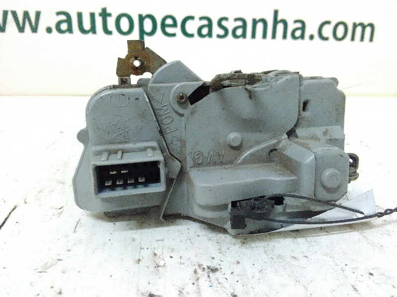 Fecho da Porta Frente Esq PEUGEOT 306 (7B, N3, N5) | 93 - 03 Imagem-1