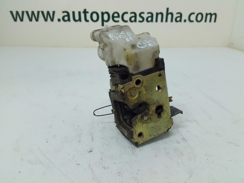 Fecho da Porta Frente Esq FIAT - ID S_50482