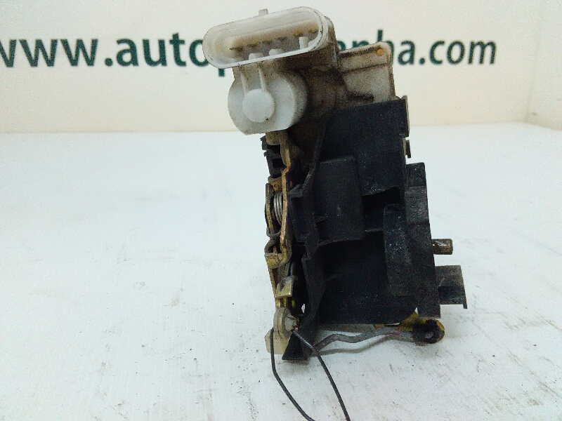 Fecho da Porta Frente Dto FIAT PUNTO (188_) | 99 - 12 Imagem-1