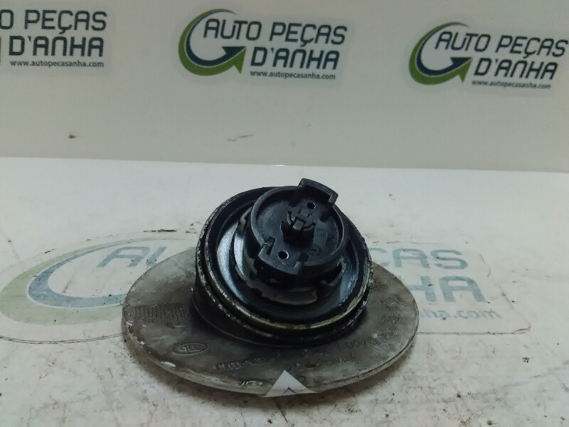 Tampa Exterior de Combustivel RENAULT CLIO I (B/C57_, 5/357_) | 90 - 98 Imagem-1