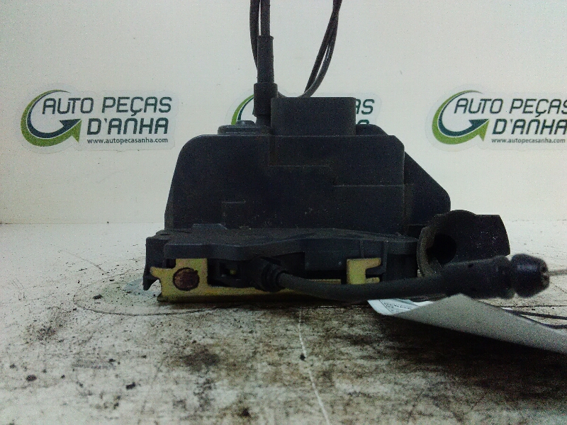 Fecho da Porta Frente Esq RENAULT - ID S_52288