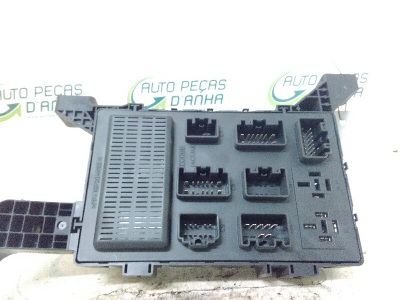 Caixa dos Fusíveis JAGUAR X-TYPE (X400) | 01 - 09 Imagem-1