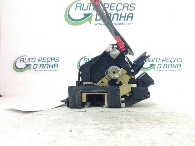 Fecho da Porta Frente Esq JAGUAR - ID S_53441