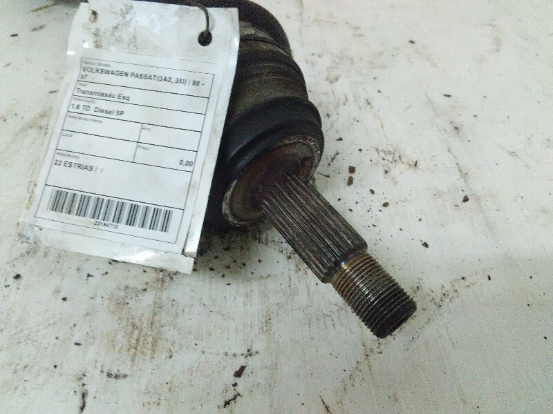 Transmissão Esq VOLKSWAGEN PASSAT (3A2, 35I) | 88 - 97 Imagem-1