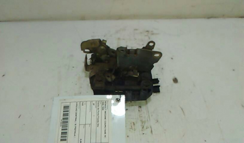 Fecho da Porta Frente Dto RENAULT - ID S_55278
