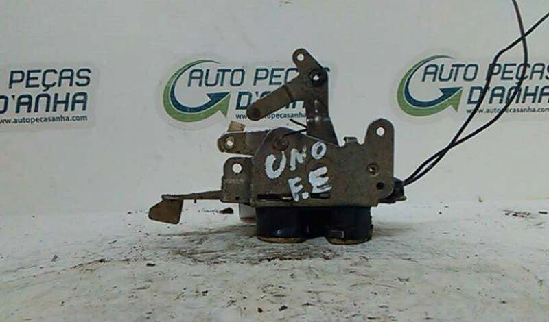 Fecho da Porta Frente Esq FIAT UNO (146_) | 83 - 06 Imagem-1