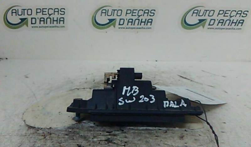 Botão Mala Eletrico MERCEDES-BENZ C-CLASS T-Model (S203) | 01 - 07 Imagem-1