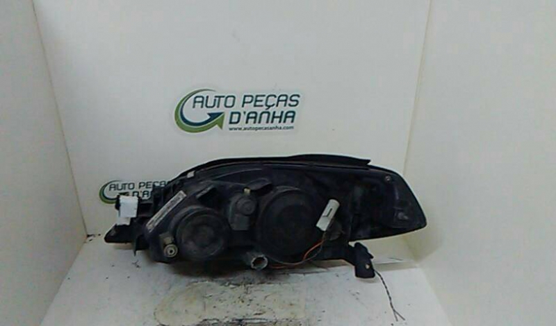 Ótica Dto NISSAN PRIMERA Combi (WP12) | 02 -  Imagem-1