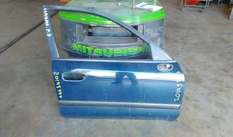 Porta Frente Dto MITSUBISHI - ID S_55796