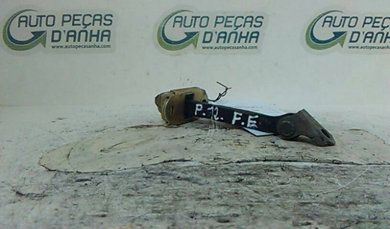 Esticador Porta Frente Esq NISSAN - ID S_55975