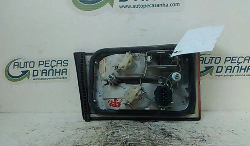 Farolim Stop Dto BMW 5 (E34) | 87 - 95 Imagem-1