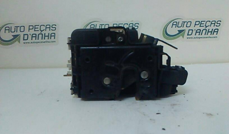 Fecho da Porta Frente Esq SEAT IBIZA III (6K1) | 99 - 02 Imagem-1