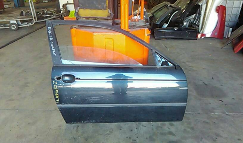 Porta Frente Dto BMW - ID S_56470