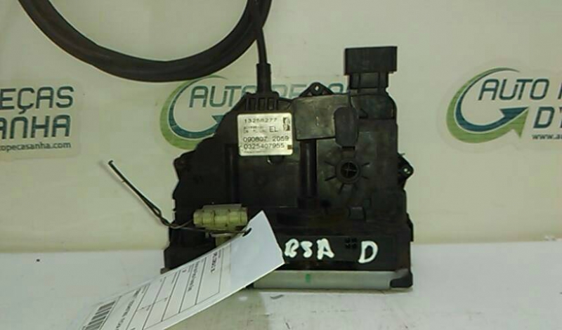Fecho da Porta Frente Esq OPEL CORSA D (S07) | 06 - 14 Imagem-1