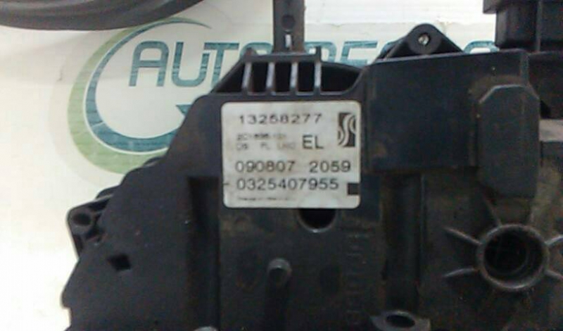 Fecho da Porta Frente Esq OPEL CORSA D (S07) | 06 - 14 Imagem-2
