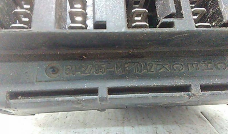 Caixa dos Fusíveis FIAT UNO (146_) | 83 - 06 Imagem-2